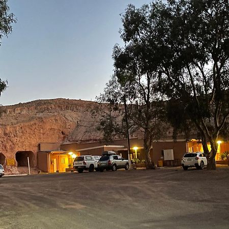 Desert View Apartments Coober Pedy Buitenkant foto
